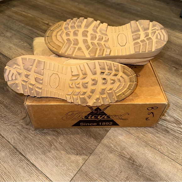 NWOT Men’s Thorogood steel toe boots - Picture 6 of 9